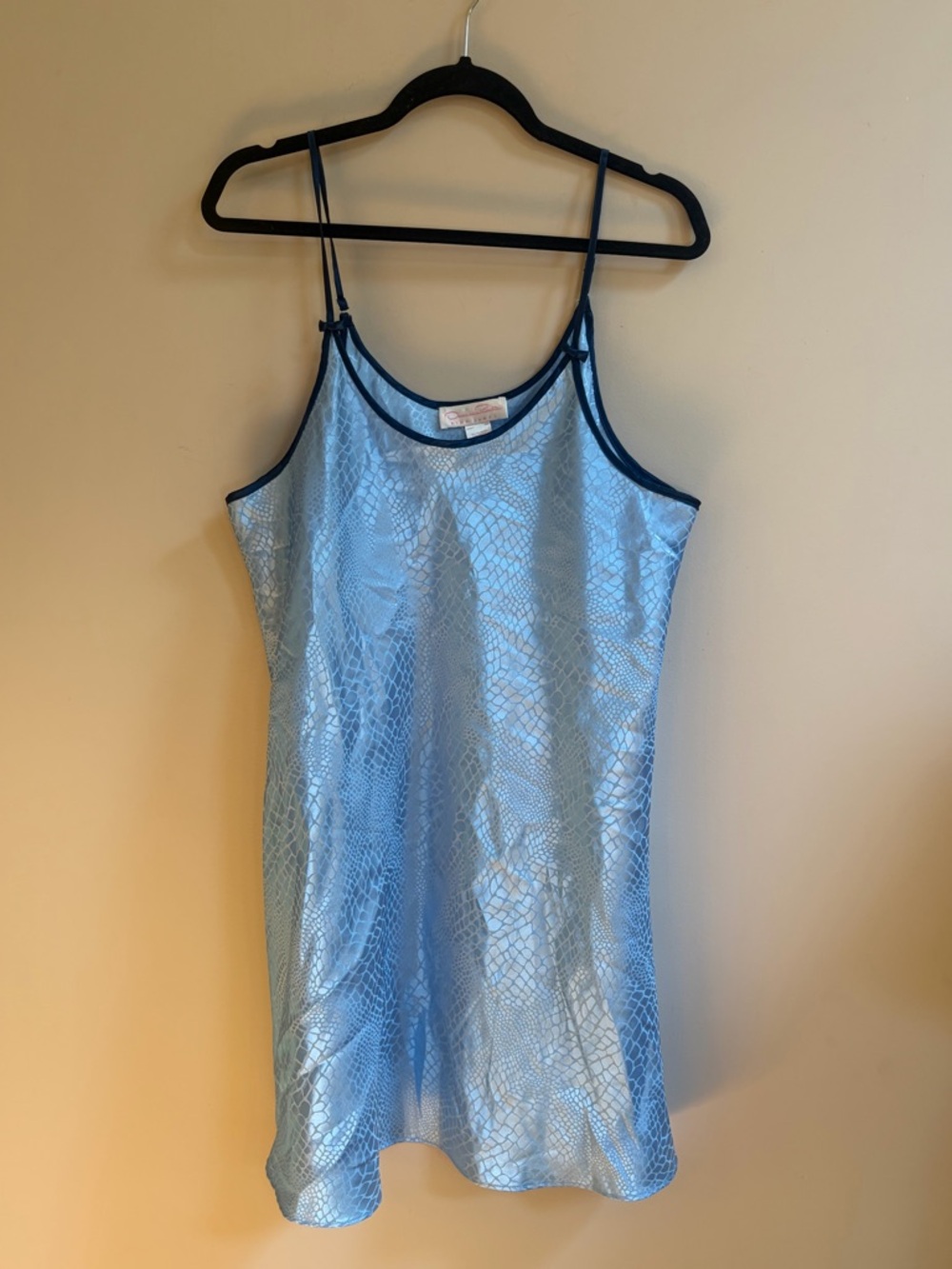 Oscar De La Renta Pink Label Y2K Blue Snakeskin Pattern Slip Dress Intimates